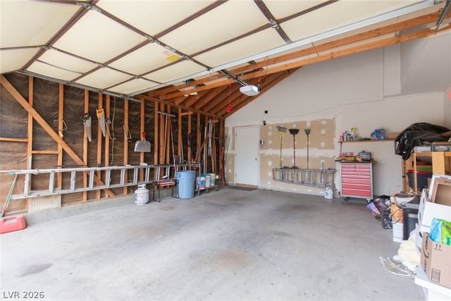 4470 Cranbrook Way, Las Vegas, NV 89103