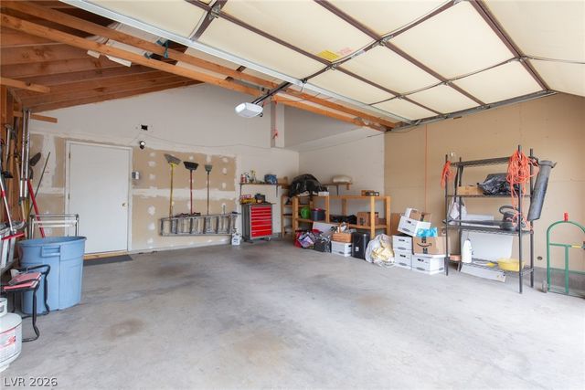 4470 Cranbrook Way, Las Vegas, NV 89103