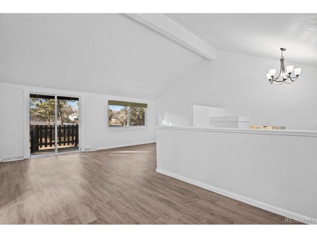 6740 E Heritage Pl, Centennial, CO 80111