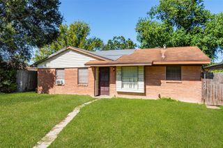 913 Avenue N, South Houston, TX 77587