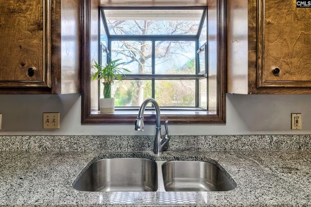 329 DEER RUN Road, Elgin, SC 29045