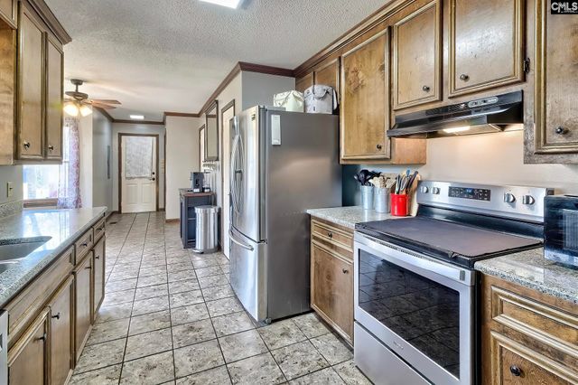 329 DEER RUN Road, Elgin, SC 29045