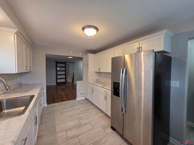 3021 N 42 Street, Omaha, NE 68111
