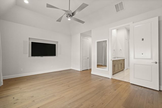 2715 Stelter Place, Houston, TX 77007