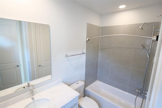 2715 Stelter Place, Houston, TX 77007