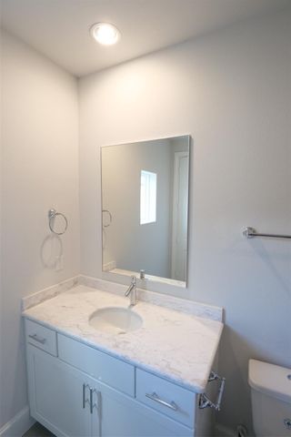 2715 Stelter Place, Houston, TX 77007