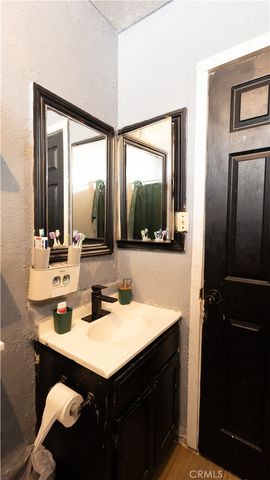 1023 Sentinel Avenue, Los Angeles, CA 90063