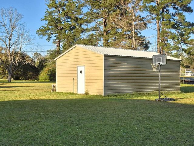 326 Roy Clark Rd, Anacoco, LA 71403