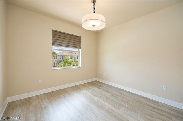 6510 Monterey PT 204, Naples, FL 34105