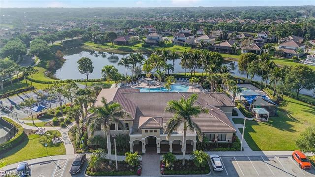 6510 Monterey PT 204, Naples, FL 34105