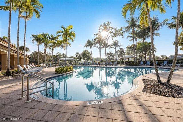 6510 Monterey PT 204, Naples, FL 34105