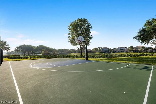 6510 Monterey PT 204, Naples, FL 34105