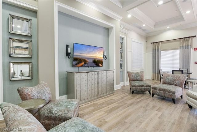 6510 Monterey PT 204, Naples, FL 34105