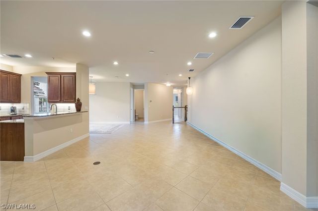 6510 Monterey PT 204, Naples, FL 34105