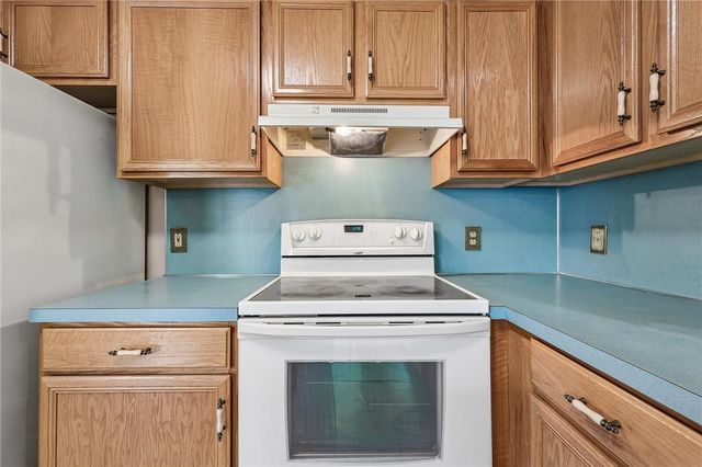50 Crown Drive, Easton, PA 18040