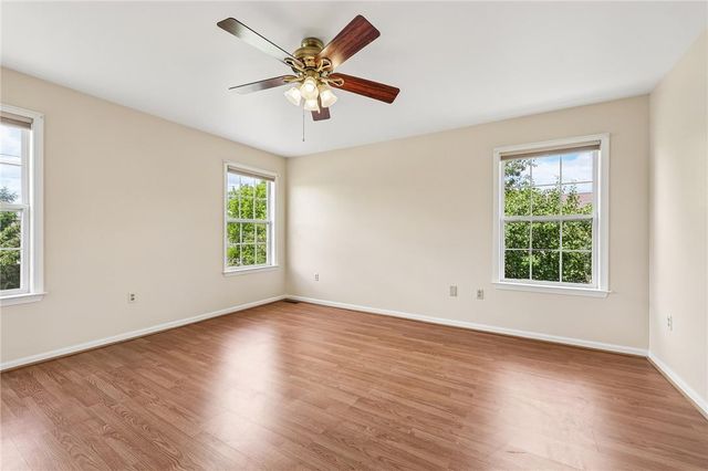 50 Crown Drive, Easton, PA 18040