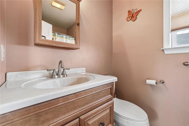 50 Crown Drive, Easton, PA 18040