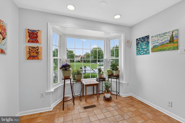 6415 BIRCHLEIGH CIR, Alexandria, VA 22315