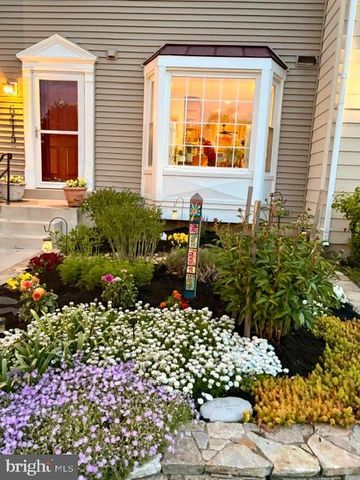 6415 BIRCHLEIGH CIR, Alexandria, VA 22315