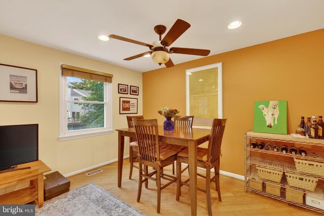 6415 BIRCHLEIGH CIR, Alexandria, VA 22315