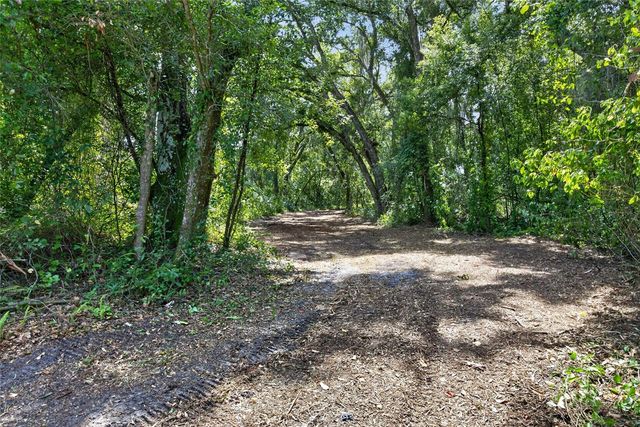 00 W KNIGHTS GRIFFIN ROAD, Plant City, FL 33565