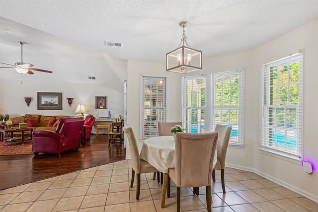 3031 STONECREST CIR, Lakeland, TN 38002