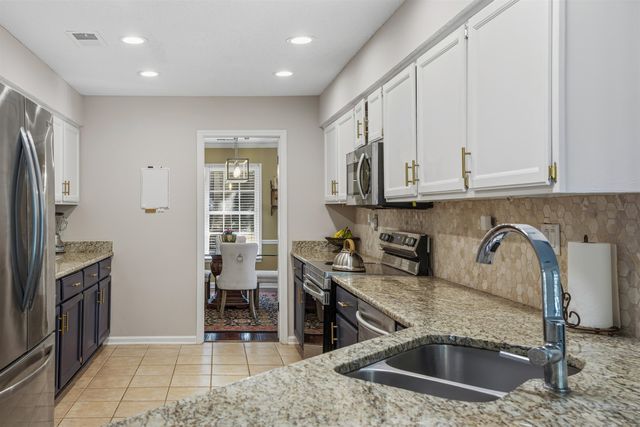 3031 STONECREST CIR, Lakeland, TN 38002