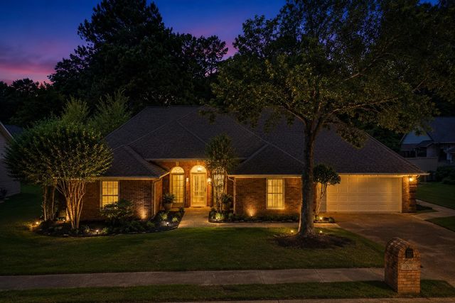 3031 STONECREST CIR, Lakeland, TN 38002