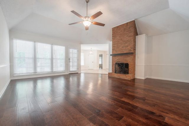 3031 STONECREST CIR, Lakeland, TN 38002