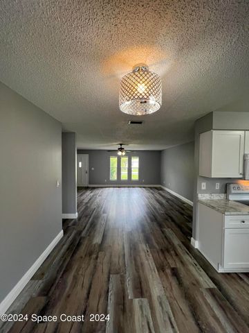 219 Capron Road, Cocoa, FL 32927