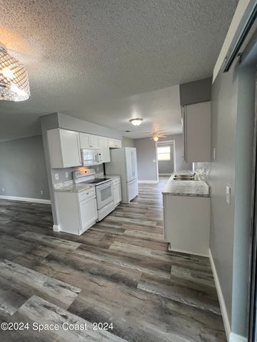 219 Capron Road, Cocoa, FL 32927