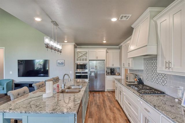 4217 Frontier Trail, Norman, OK 73072