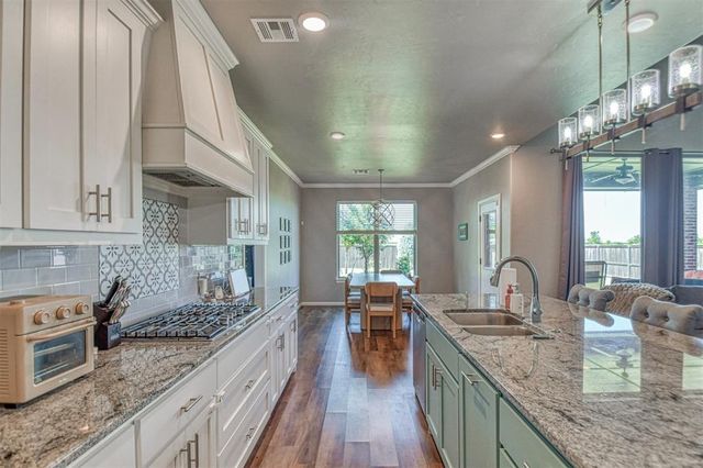 4217 Frontier Trail, Norman, OK 73072