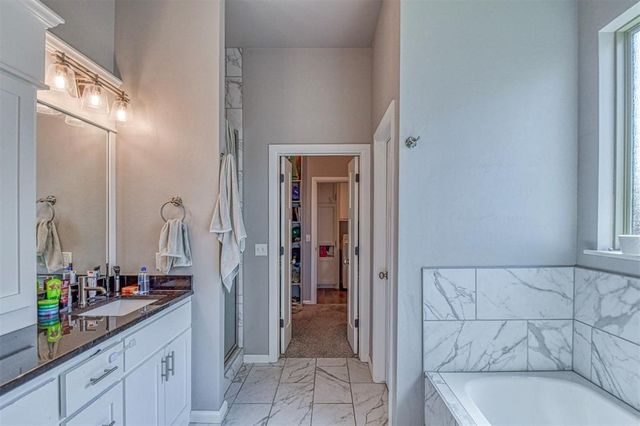 4217 Frontier Trail, Norman, OK 73072