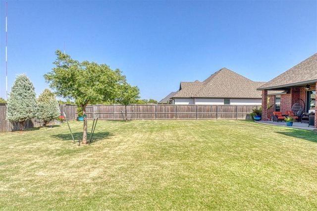 4217 Frontier Trail, Norman, OK 73072