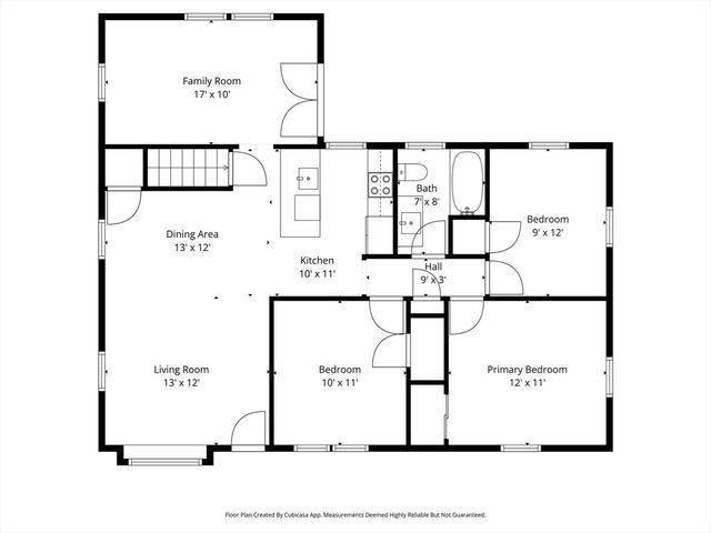 8 Sussex Ln, Worcester, MA 01602