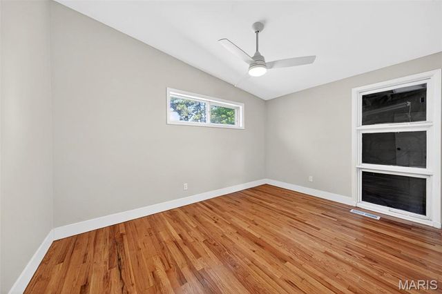 79 Willow Brook Drive, St Louis, MO 63146