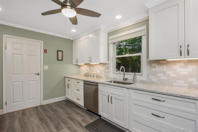 522 Amsterdam Avenue, East Patchogue, NY 11772