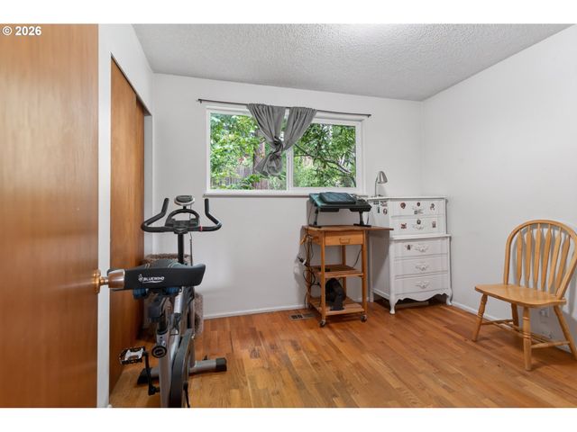 4525 FOX HOLLOW Rd, Eugene, OR 97405