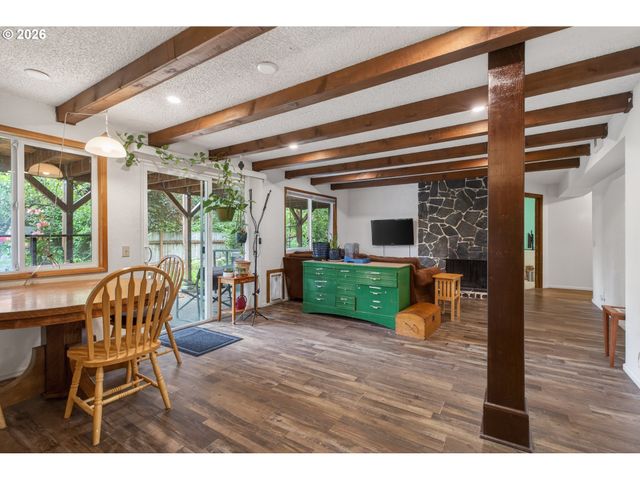 4525 FOX HOLLOW Rd, Eugene, OR 97405