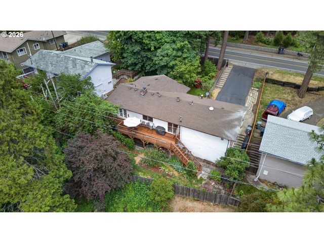 4525 FOX HOLLOW Rd, Eugene, OR 97405