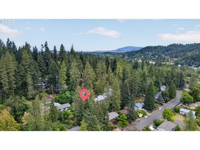 4525 FOX HOLLOW Rd, Eugene, OR 97405