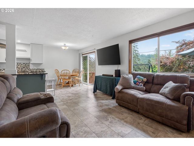 4525 FOX HOLLOW Rd, Eugene, OR 97405