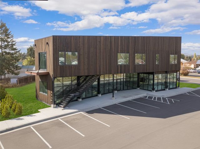 63 Village Loop #1 First floor, Kalispell, MT 59901