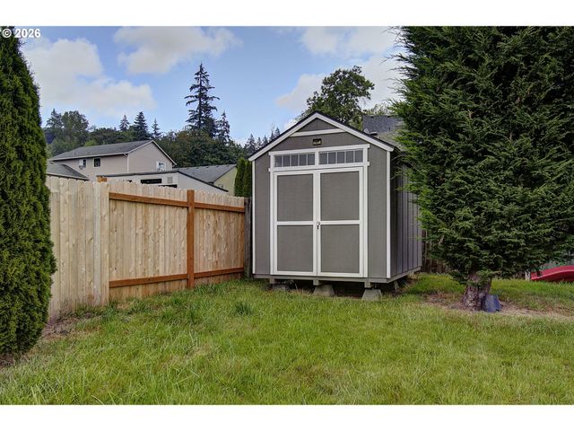 154 GREYSTONE Rd, Kalama, WA 98625