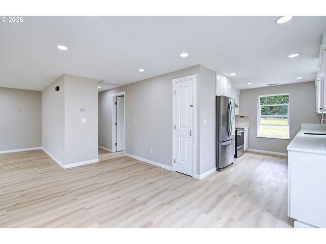 154 GREYSTONE Rd, Kalama, WA 98625