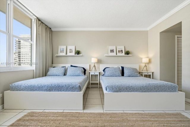 5601 Collins Ave 915, Miami Beach, FL 33140