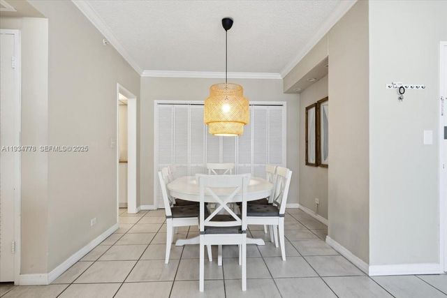 5601 Collins Ave 915, Miami Beach, FL 33140