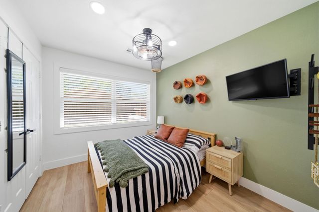 1914 Heights Drive, Katy, TX 77493