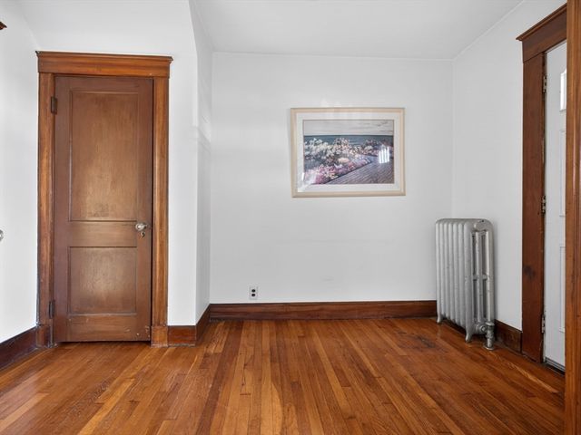 104 Greaton Rd, Boston, MA 02132